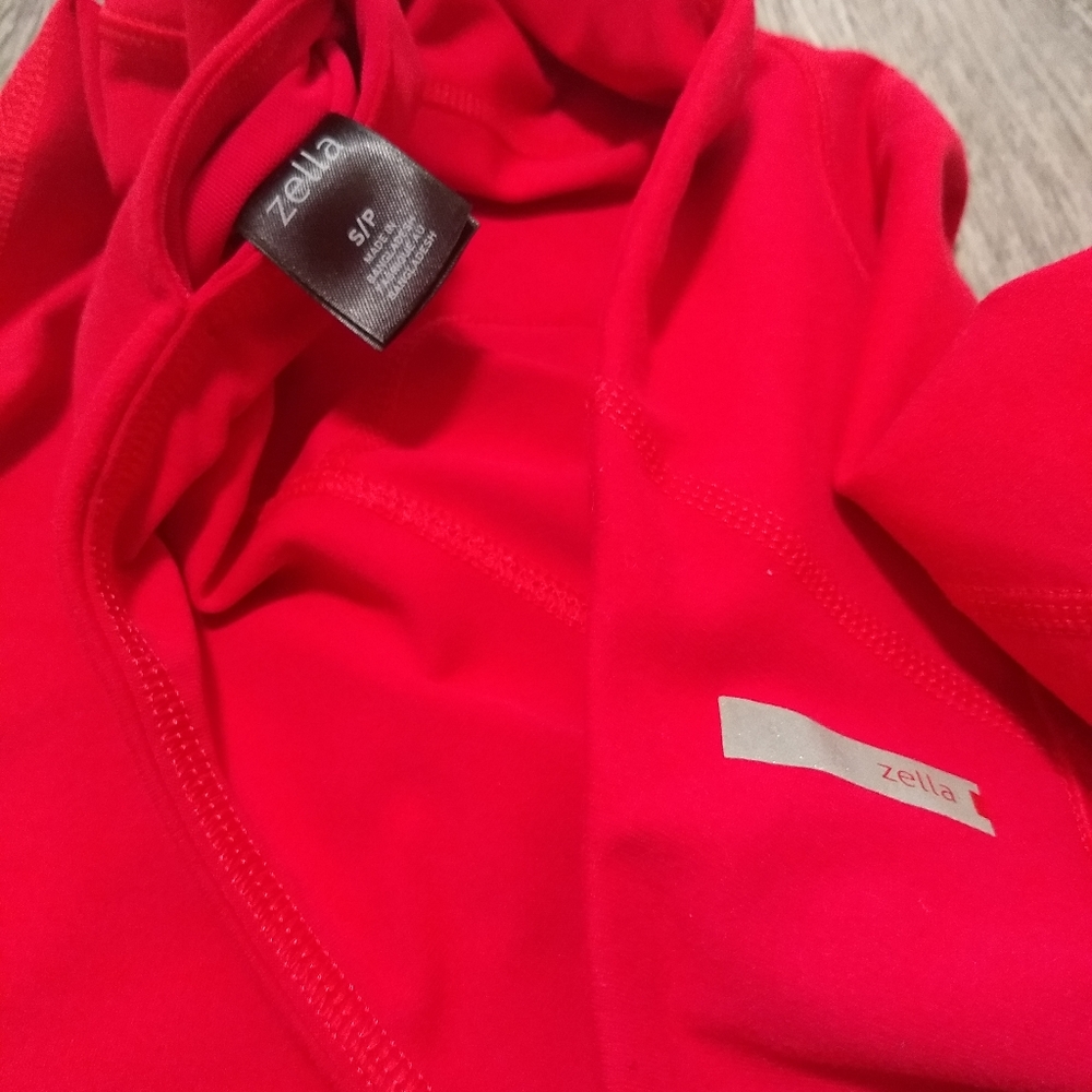 Live In Crop* - Picture 4 of 4